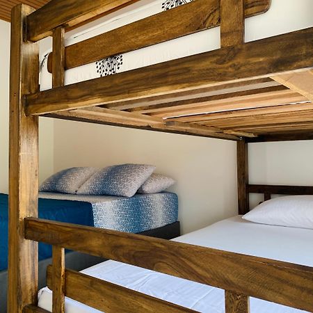 Hostel Cerca Al Centro Historico Cartagena Екстер'єр фото