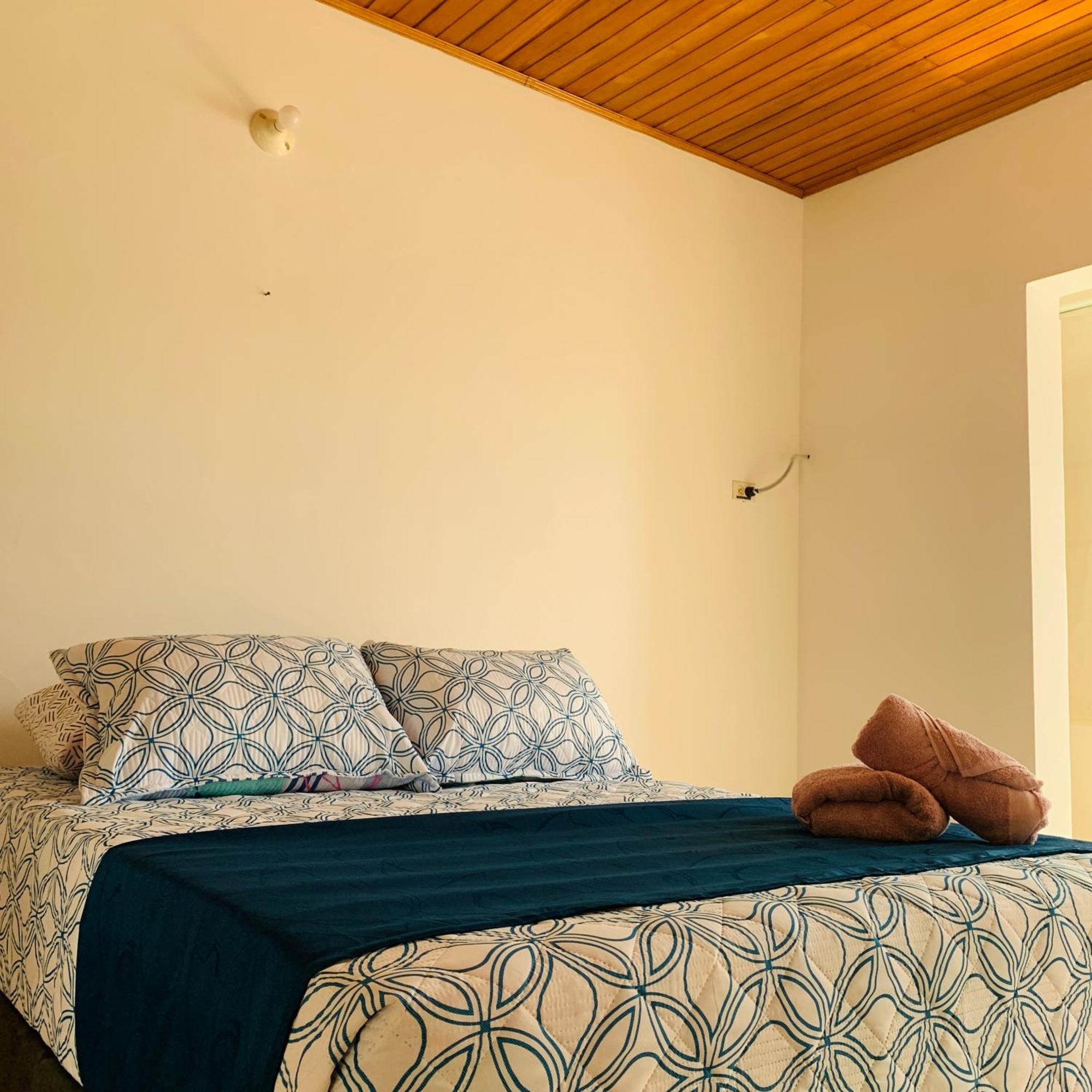 Hostel Cerca Al Centro Historico Cartagena Екстер'єр фото