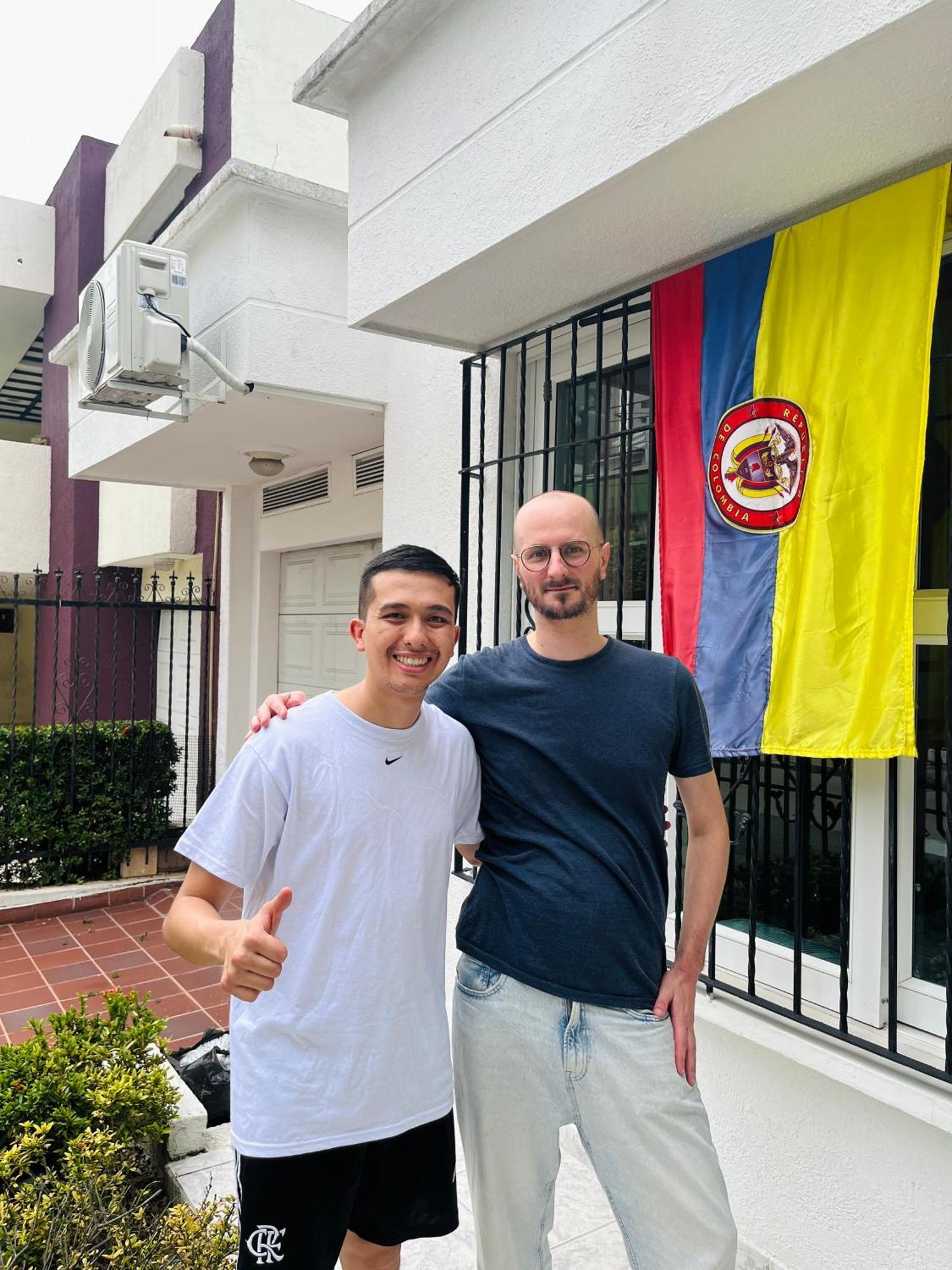 Hostel Cerca Al Centro Historico Cartagena Екстер'єр фото